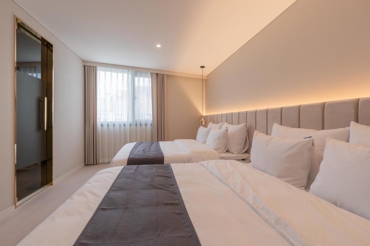 Denbasta Central Hotel Seomyeon Busan Ngoại thất bức ảnh