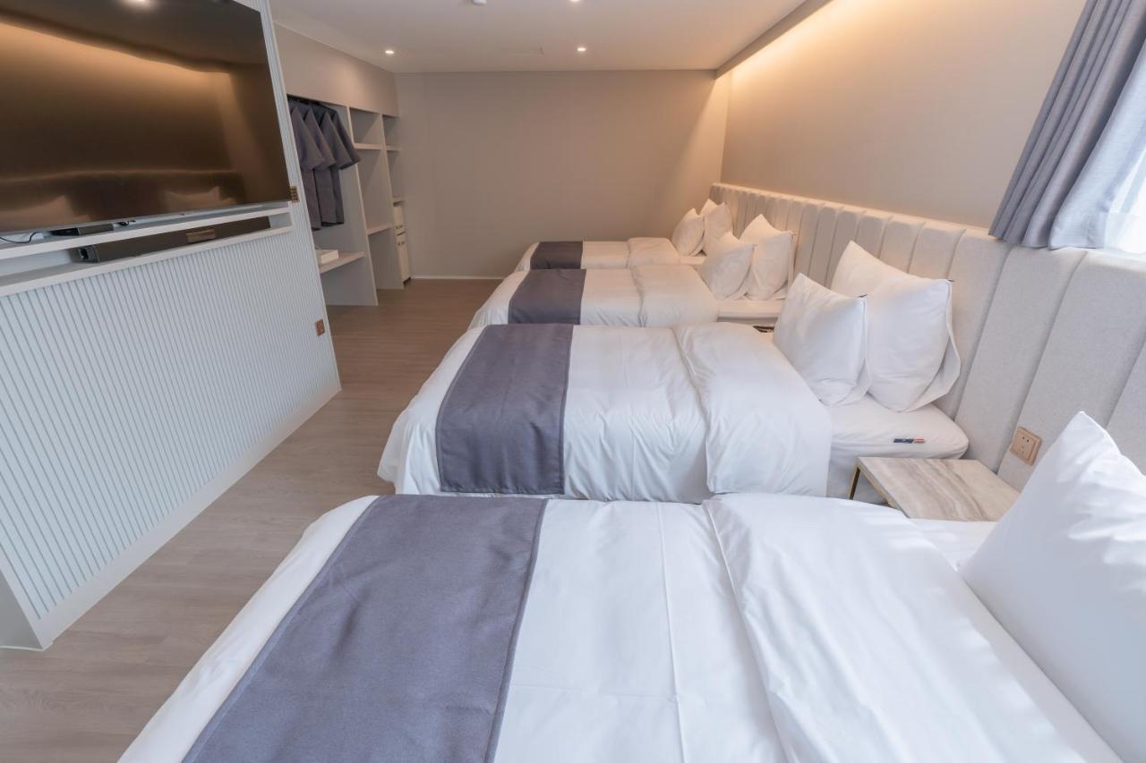 Denbasta Central Hotel Seomyeon Busan Ngoại thất bức ảnh