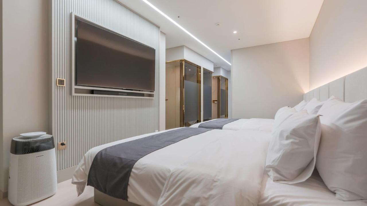 Denbasta Central Hotel Seomyeon Busan Ngoại thất bức ảnh