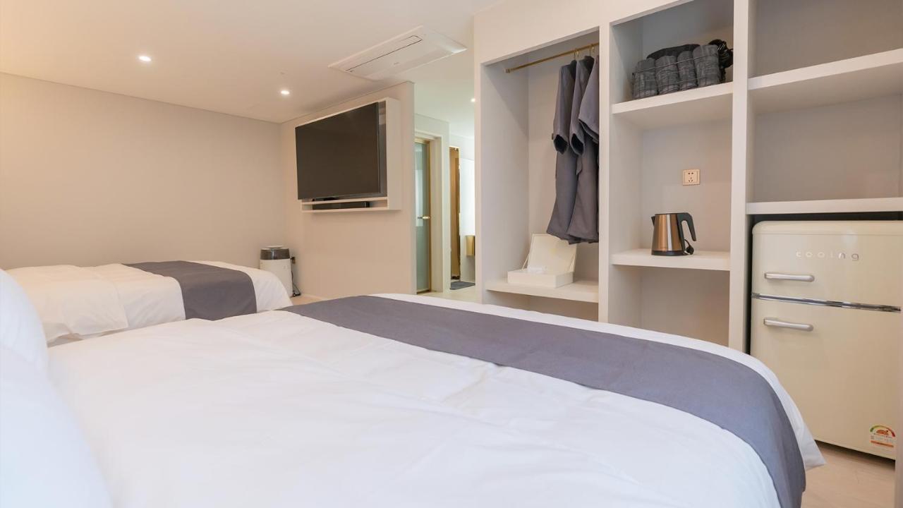 Denbasta Central Hotel Seomyeon Busan Ngoại thất bức ảnh