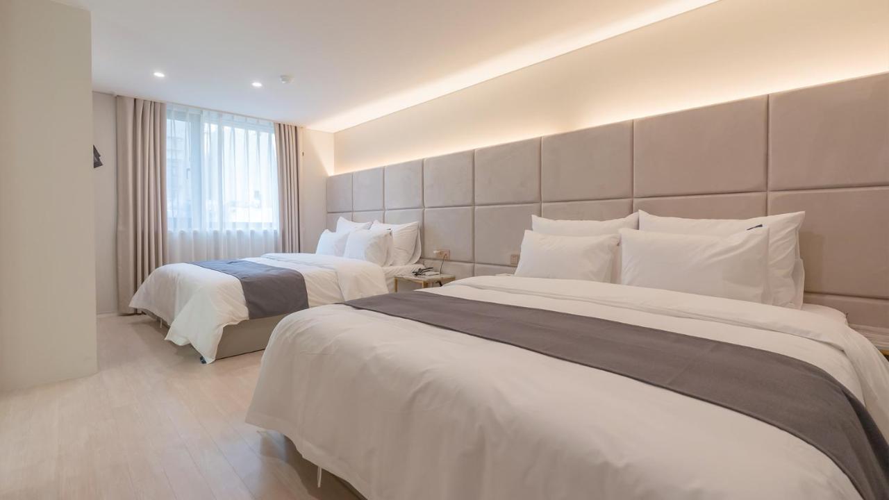 Denbasta Central Hotel Seomyeon Busan Ngoại thất bức ảnh